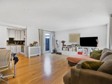 Holloway, London, Greater London - Garden