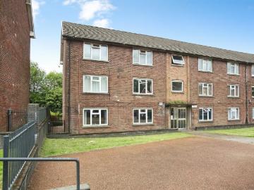 2 bedroom flat for sale