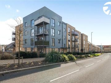 2 bedroom flat for sale