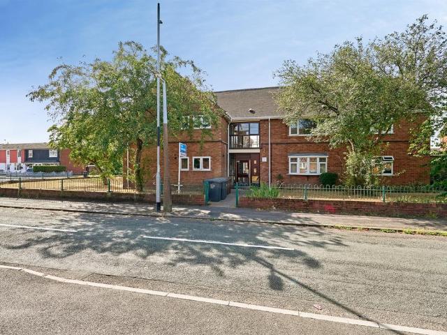 2 bedroom flat for sale