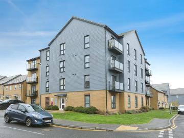 2 bedroom flat for sale