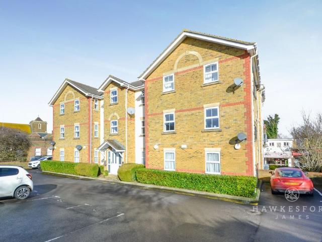 2 bedroom flat for sale
