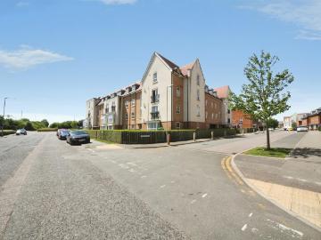 2 bedroom flat for sale