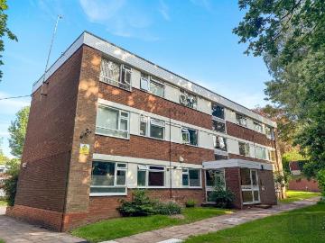 2 bedroom flat for sale