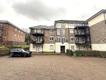 2 bedroom flat for sale