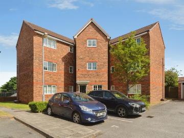 2 bedroom flat for sale