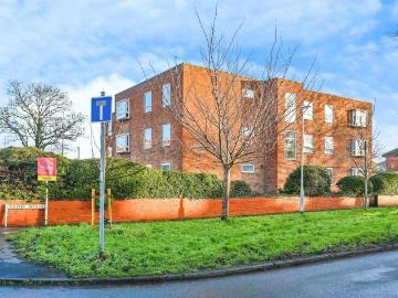 2 bedroom flat for sale