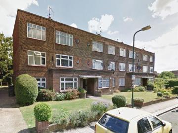 2 bedroom flat for sale