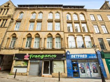 2 bedroom flat for sale