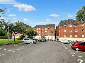 Stonemere Drive M26 Manchester - Garden