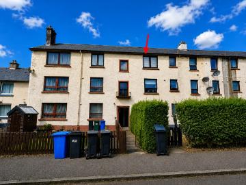 2 bedroom flat for sale