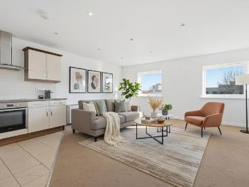 2 bedroom flat for sale