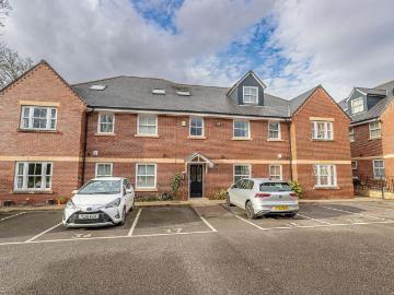 Bassetlaw, NG22, East of England - Garden