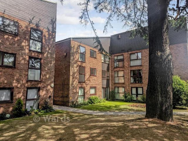 2 bedroom flat for sale