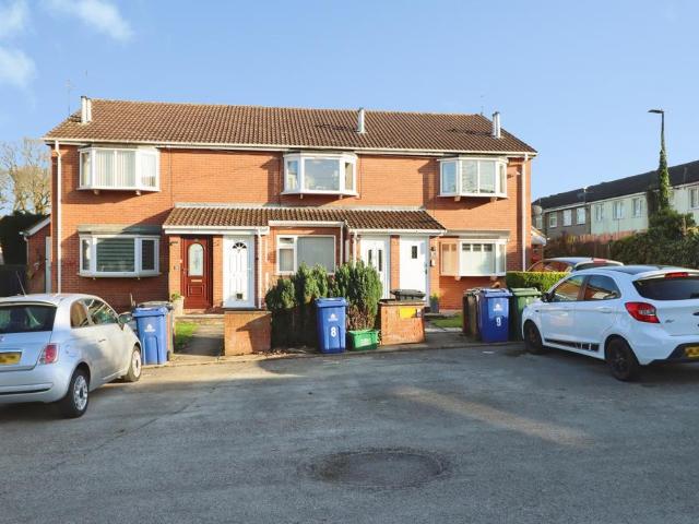 2 bedroom flat for sale