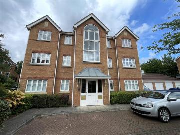 2 bedroom flat for sale