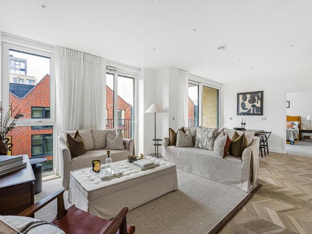 1 bedroom flat for sale