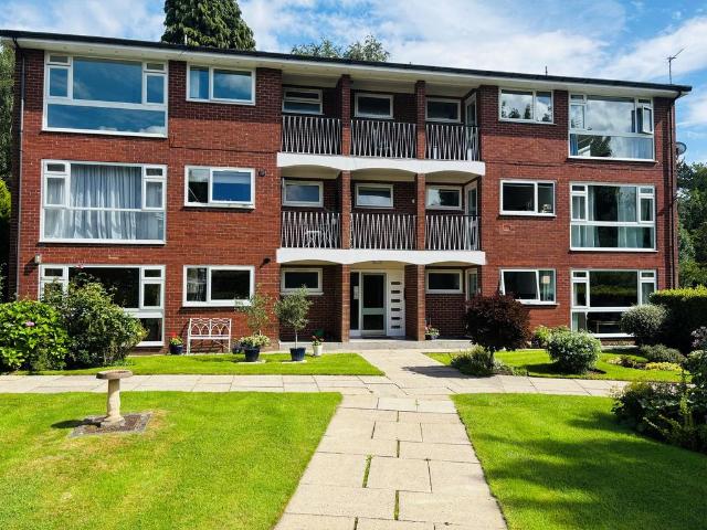 2 bedroom flat for sale