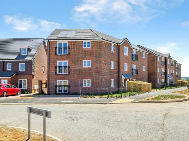 2 bedroom flat for sale