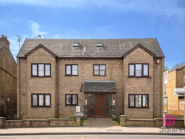 2 bedroom flat for sale
