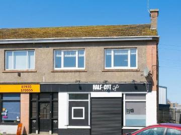 Edinburgh, Shetland - Garden, Fireplace