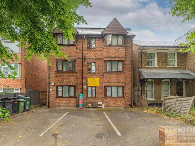 2 bedroom flat for sale