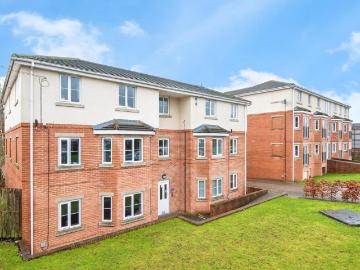 2 bedroom flat for sale