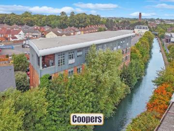 Coventry, West Midlands, Midlands - Balcony