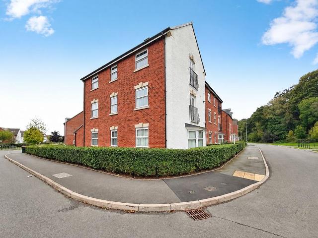 2 bedroom flat for sale