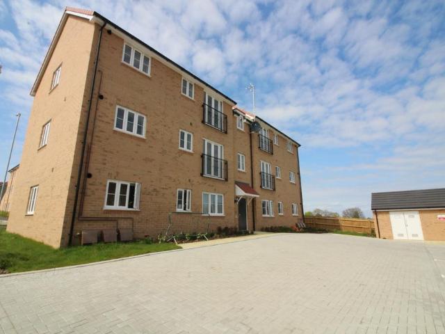 2 bedroom flat for sale