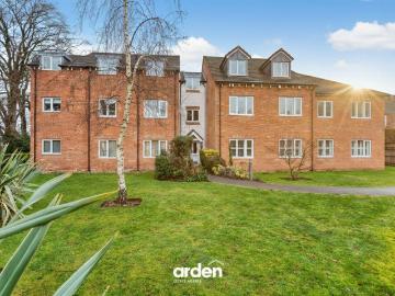 Solihull, West Midlands, Midlands - Equipped kitchen