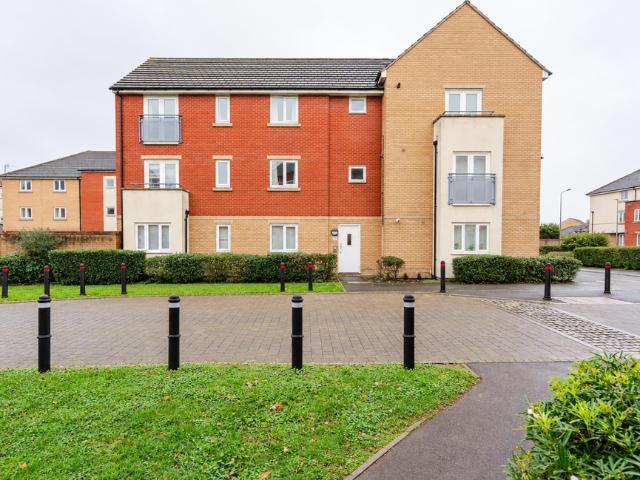 2 bedroom flat for sale