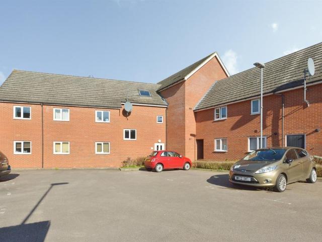 2 bedroom flat for sale