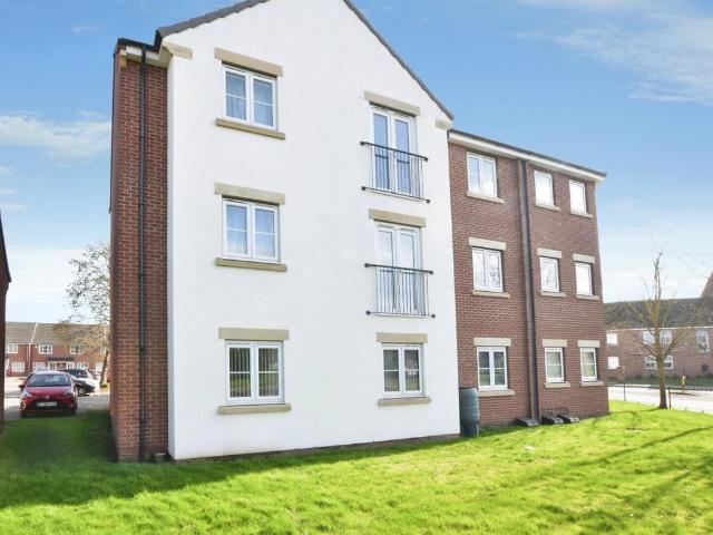 2 bedroom flat for sale