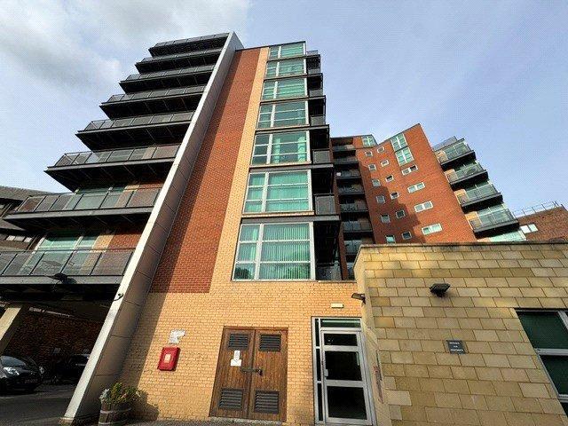 2 bedroom flat for sale