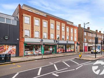 2 bedroom flat for sale