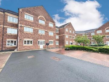 2 bedroom flat for sale