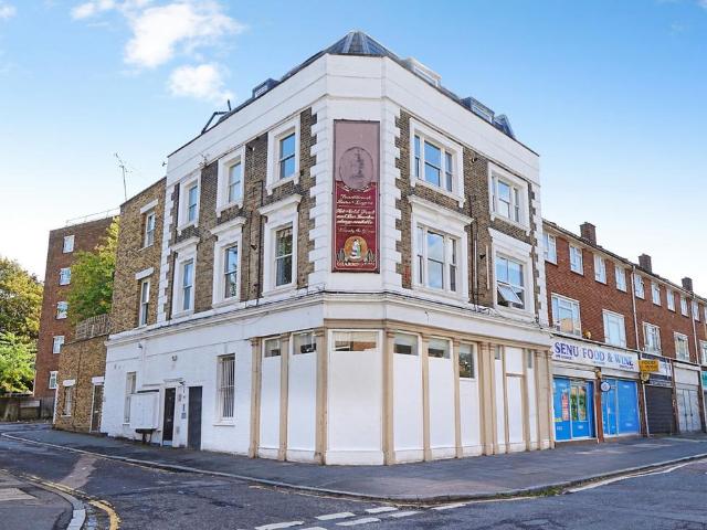 2 bedroom flat for sale