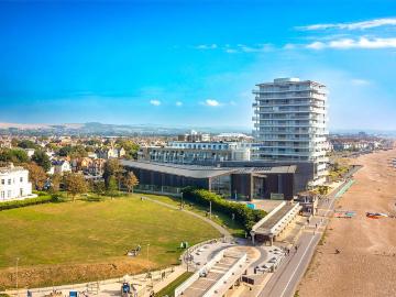 Worthing, West Sussex county, Sussex - Balcony