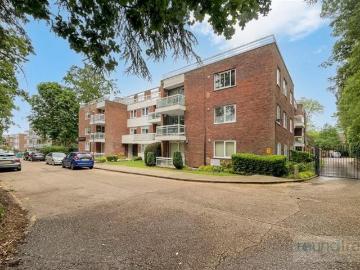 2 bedroom flat for sale