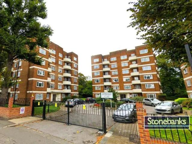 2 bedroom flat for sale
