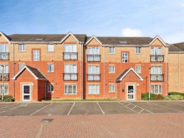 2 bedroom flat for sale