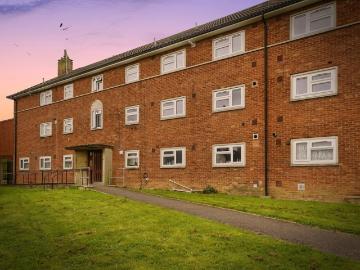 Cheltenham, Gloucestershire county, Southdowns