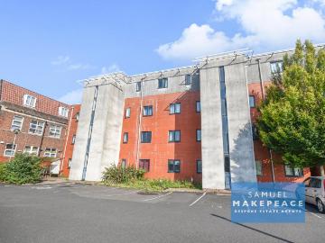 2 bedroom flat for sale