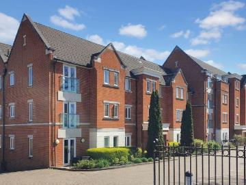 Horsham, West Sussex county, Sussex - Balcony