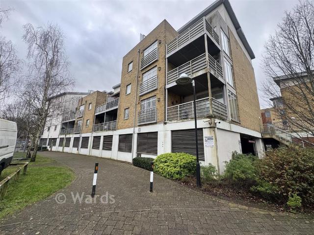 2 bedroom flat for sale