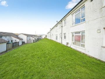 Flat for sale in Bridgend