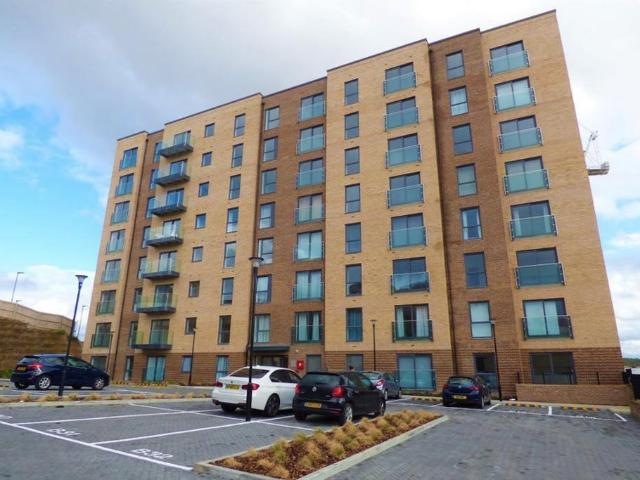 2 bedroom flat for sale