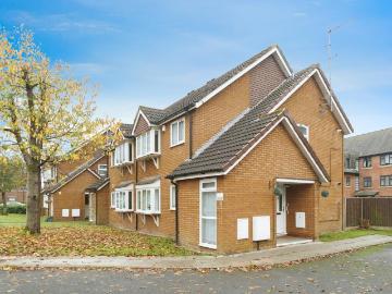 2 bedroom flat for sale