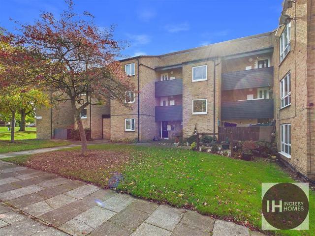 2 bedroom flat for sale